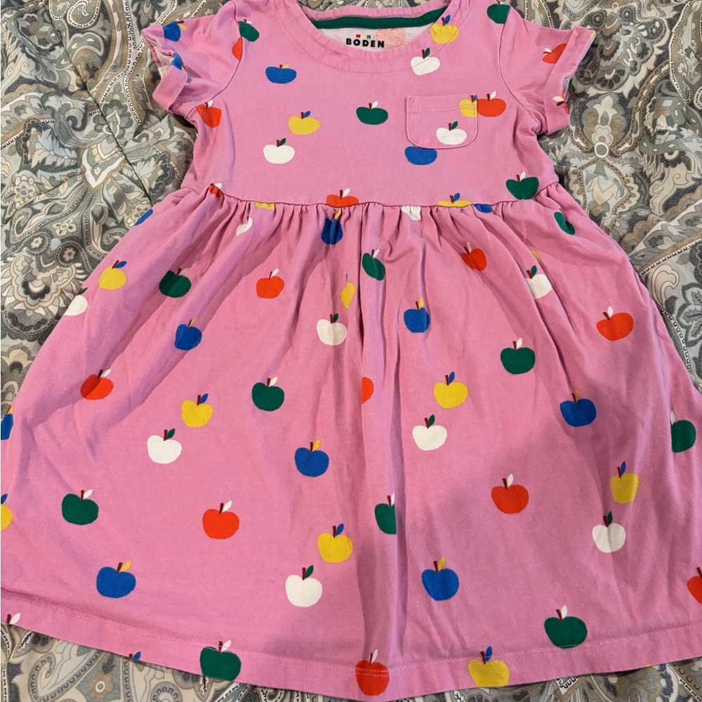 Mini Boden Girl’s Pink Apple Print Dress Size 5-6